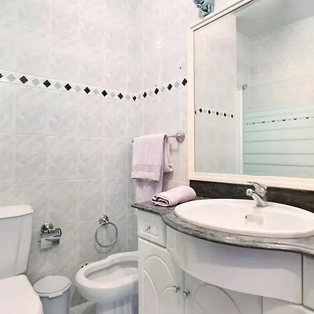 A O - Aires Апартаменты *